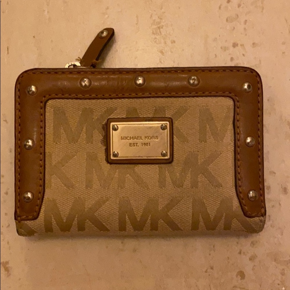Michael Kors  Wallet authentic